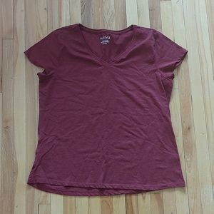 🆕🛍️5$ ADD ON🛍️MyStyle women's V neck fitted t-shirt